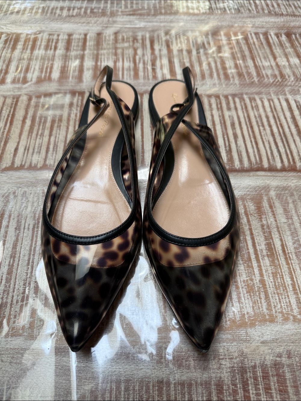 Gianvito Rossi Leopard-Print Pointed Slingback Flats